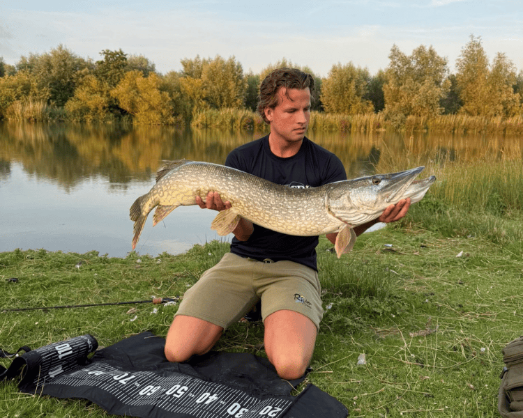 River Crew vissers kleding